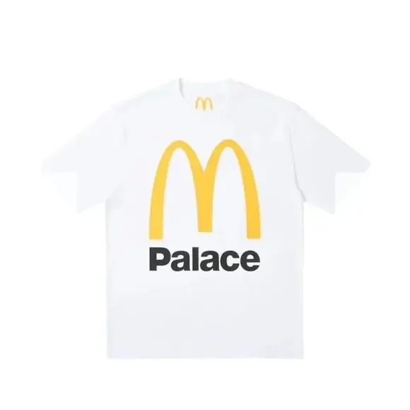 Palace x McDonald's Logo T-shirt Size Med - Picture 1 of 3